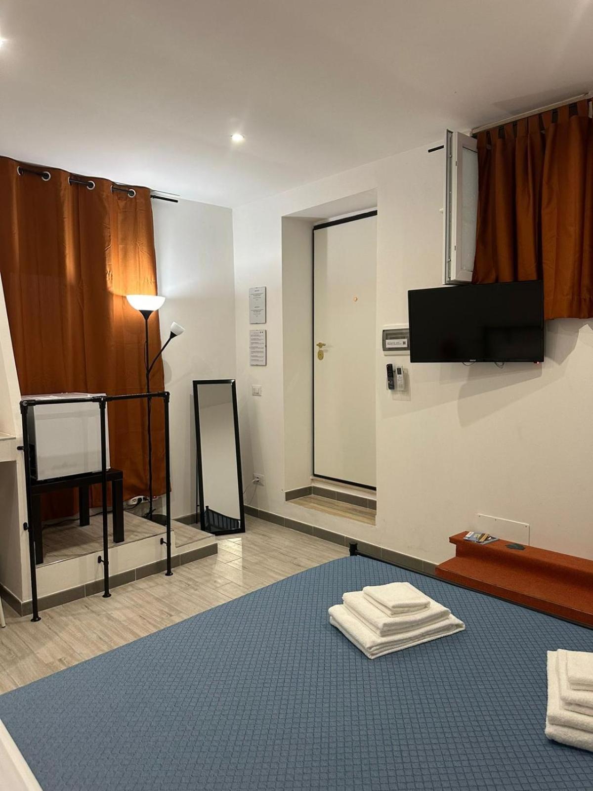 Bari Valona Rooms Εξωτερικό φωτογραφία