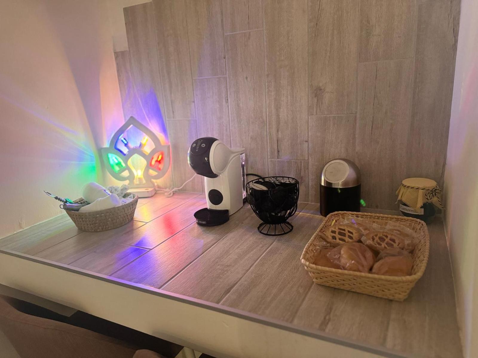 Bari Valona Rooms Εξωτερικό φωτογραφία
